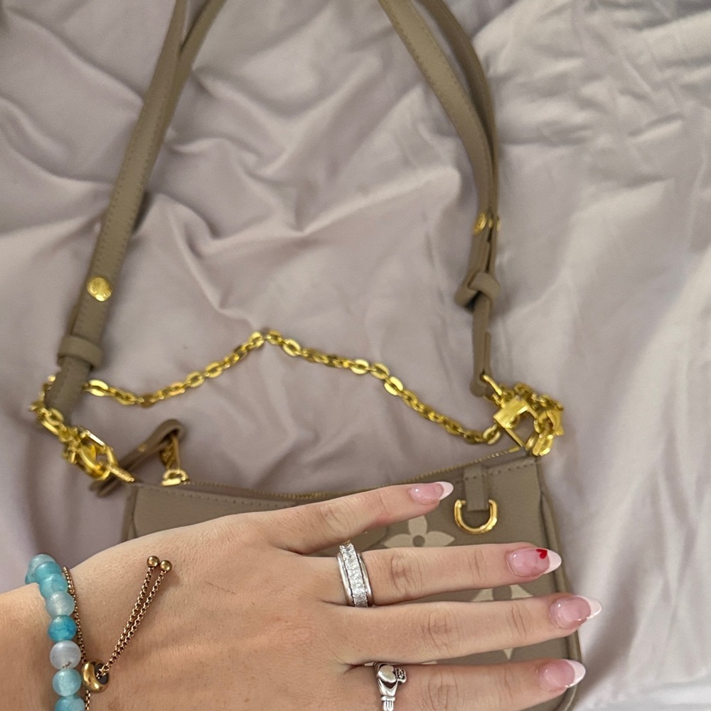 Anna’s bundle